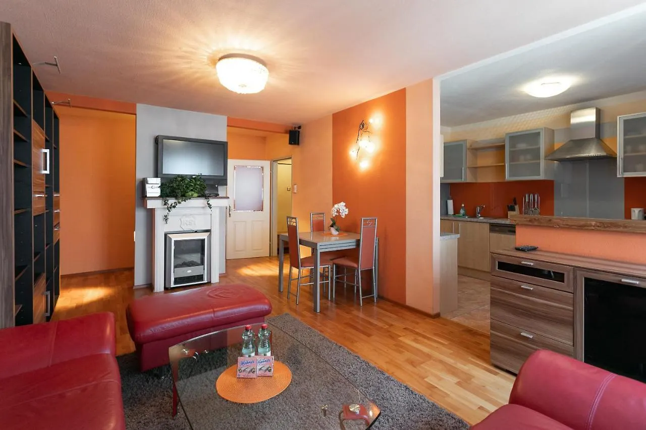 Zentrales Apartment In U-Bahn Naehe & Hauptbahnhof Vídeň
