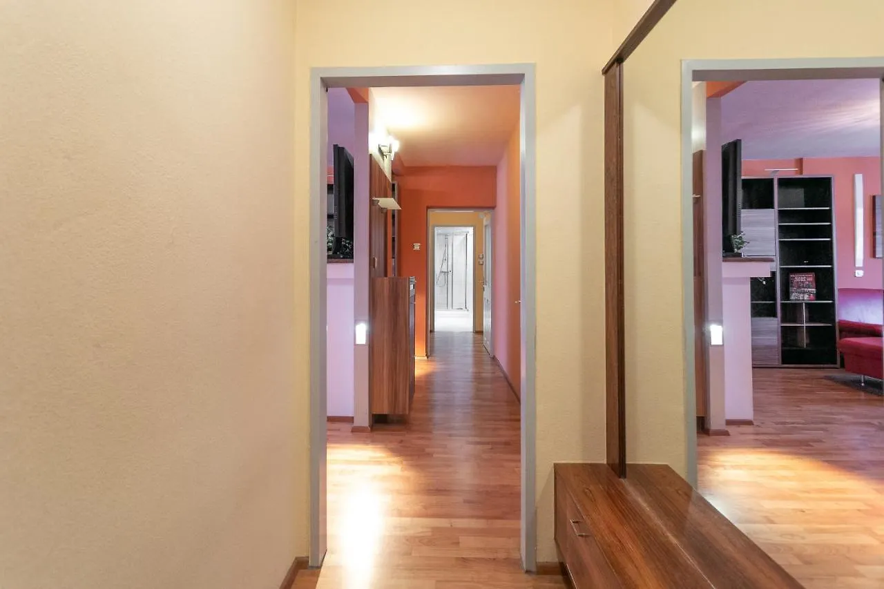 Zentrales Apartment In U-Bahn Naehe & Hauptbahnhof Vídeň